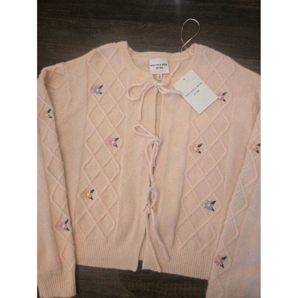 NWT Willow & Wind Knit Cardigan